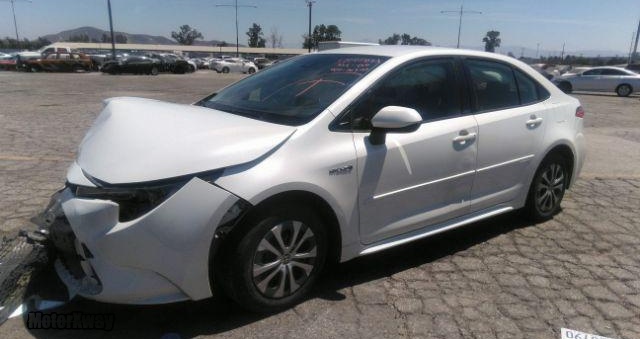 JTDEAMDEXNJ013695 - 2022 Toyota Corolla, Hybrid Le