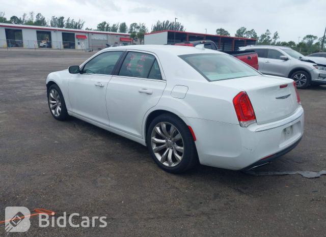 2C3CCAAG9NH318435 - 2022 CHRYSLER-300 -WHITE